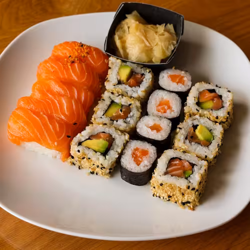 Real sushi photograph from the food quiz